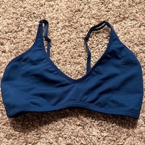 nvgtn sports bra